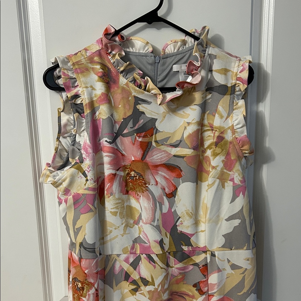 Floral Ruffle Sleeveless Top